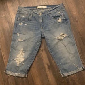 “Like Brand New” Abercrombie & Fitch Bermuda Shorts